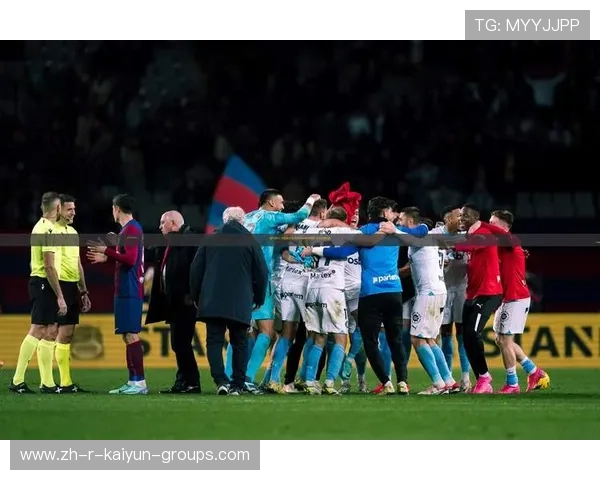 切尔西中场精妙直塞,撕裂防线的进球艺术