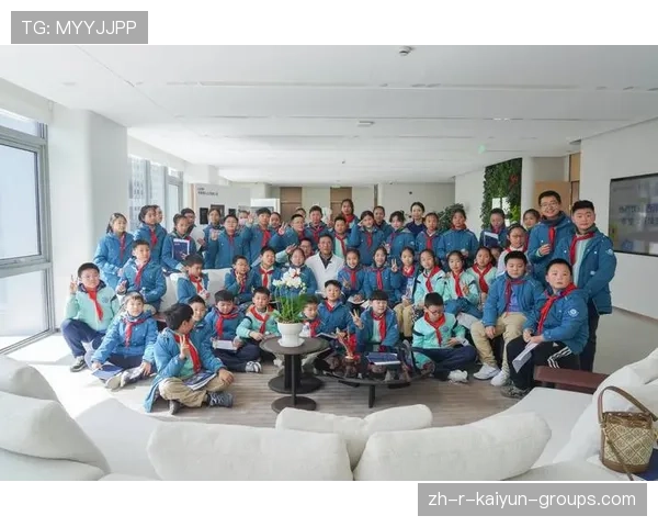 俱乐部推动青少年跨界交流,开展多项目体验营,青少年俱乐部组合